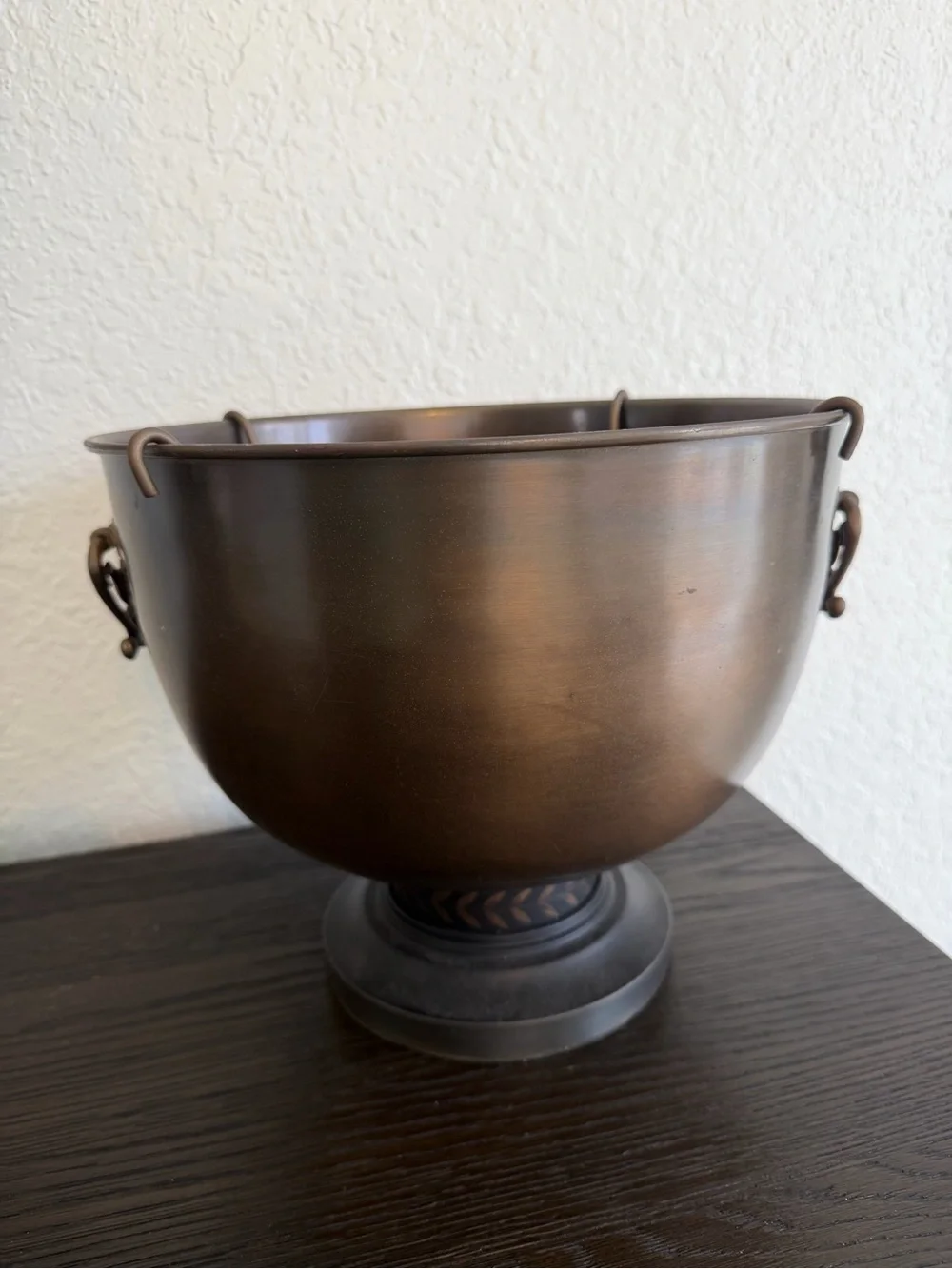 Vintage Bronze 4 bottle champagne chiller bath